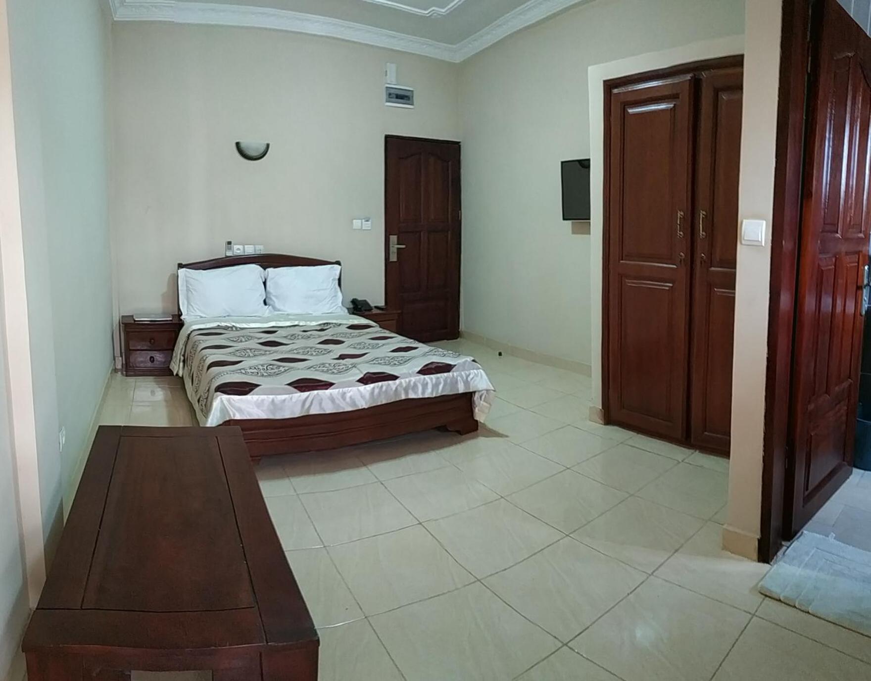 Nikita Hotel Yaoundé 外观 照片