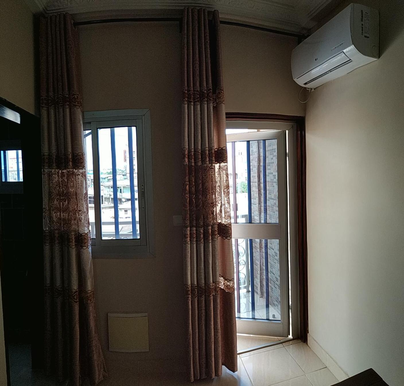 Nikita Hotel Yaoundé 外观 照片