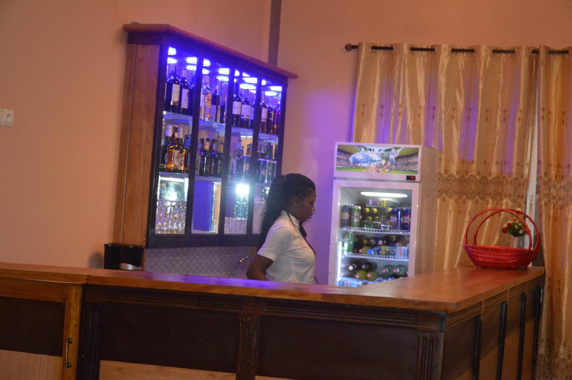 Nikita Hotel Yaoundé 外观 照片