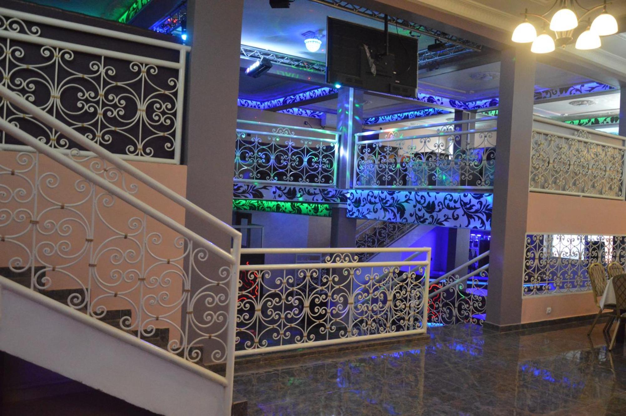 Nikita Hotel Yaoundé 外观 照片